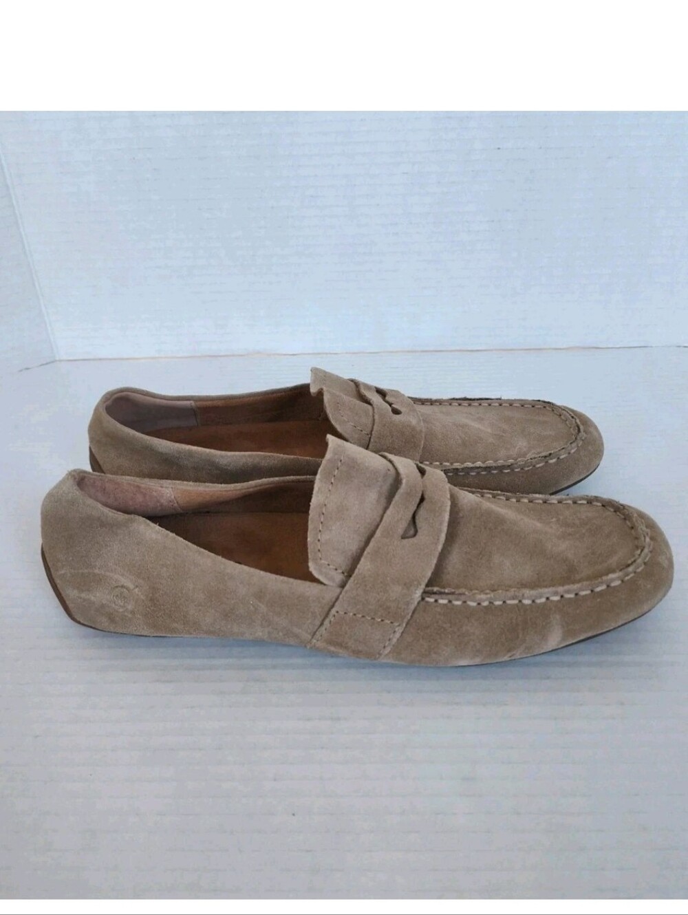 Born Melinda Women’s Loafers Taupe Suede Comfort Slip-On Shoes size 8.5